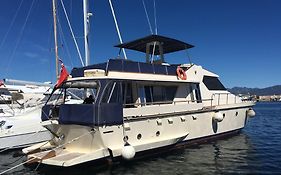Blue III yacht